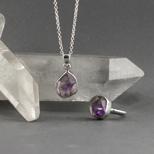 Amethyst Oaxaccamers Diamond Ring
